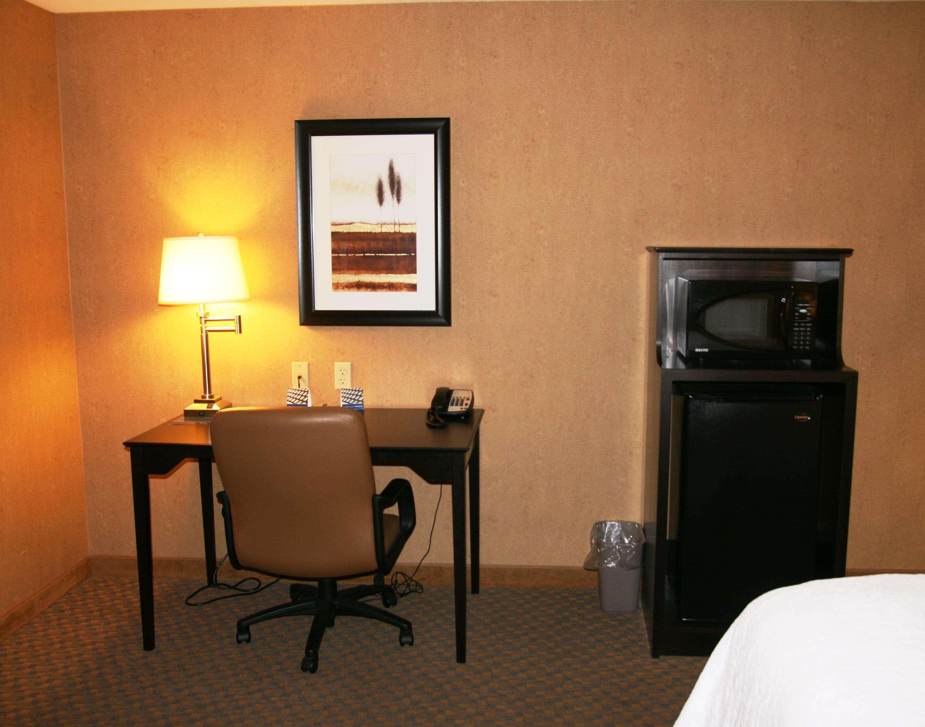 Hampton Inn And Suites Barstow Ruang foto
